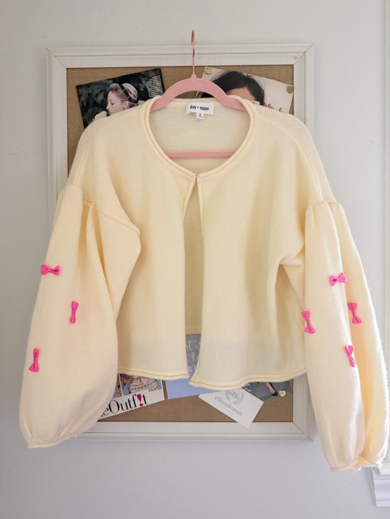 Day + Moon Sweaters - Day + Moon Cream Bow-Embellished Cardigan